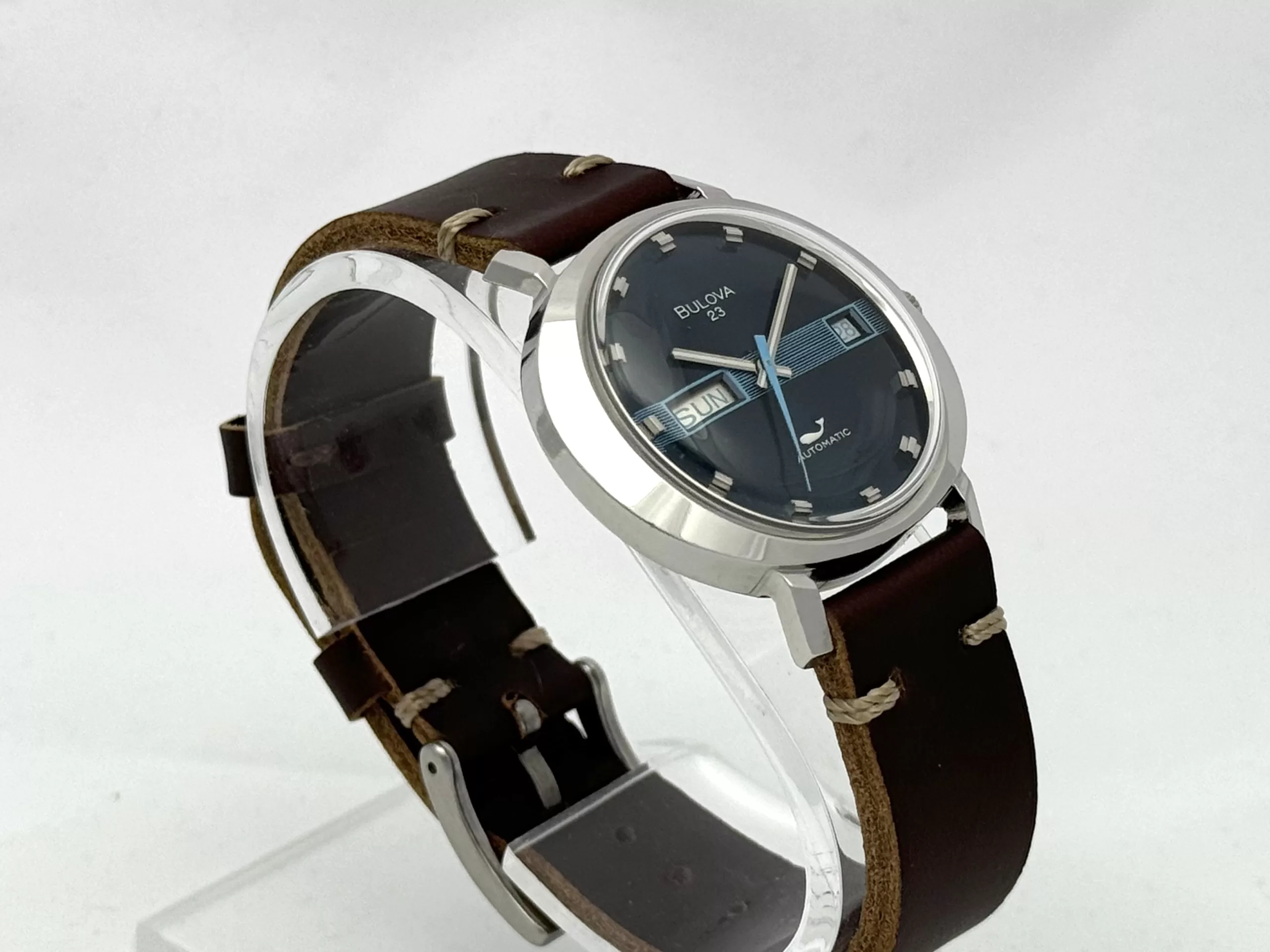 Bulova SeaKing Oval Case 11AOACB Vintage Automatic Men’s Watch