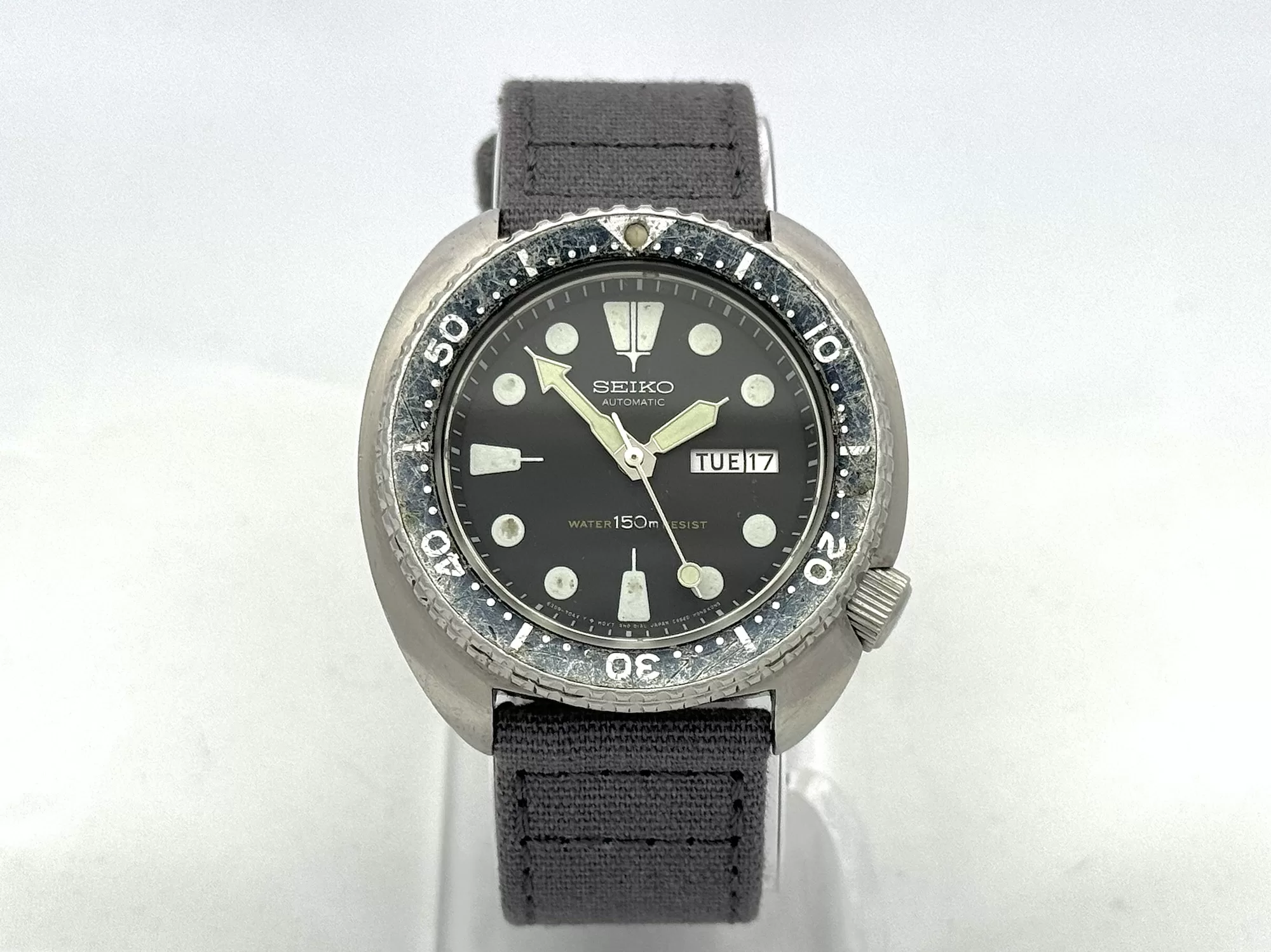 Seiko 6309-7049 “Turtle” Vintage Automatic Day/Date Dive Watch