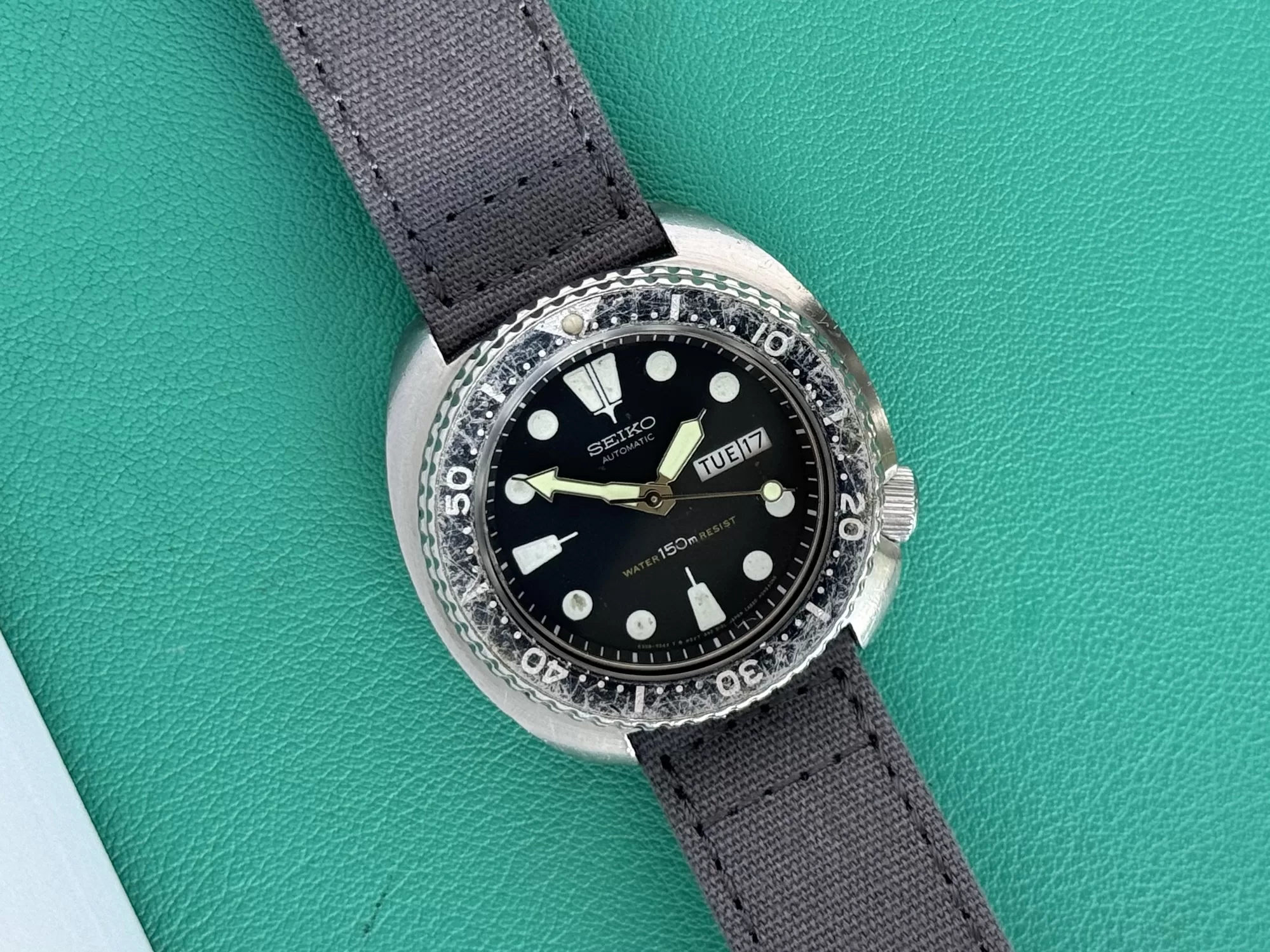 Seiko 6309-7049 “Turtle” Vintage Automatic Day/Date Dive Watch